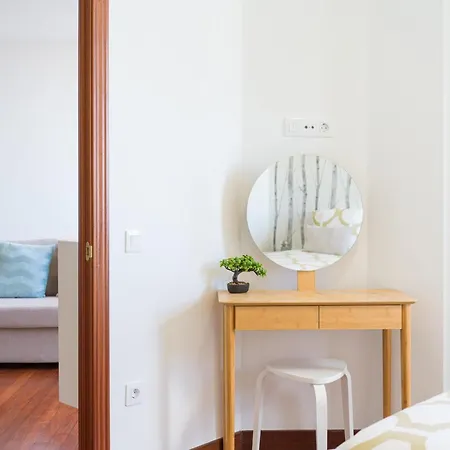 펜션 Bright Townhouse - Views - 5 Min Walk To The *