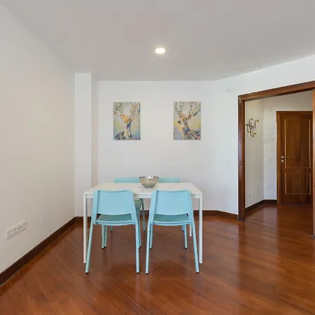 Bright Townhouse - Views - 5 Min Walk To The * لاس بالماس دي غران كاناريا